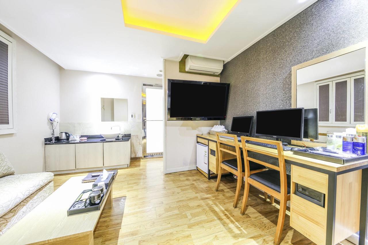 Argo Hotel Сеул Экстерьер фото