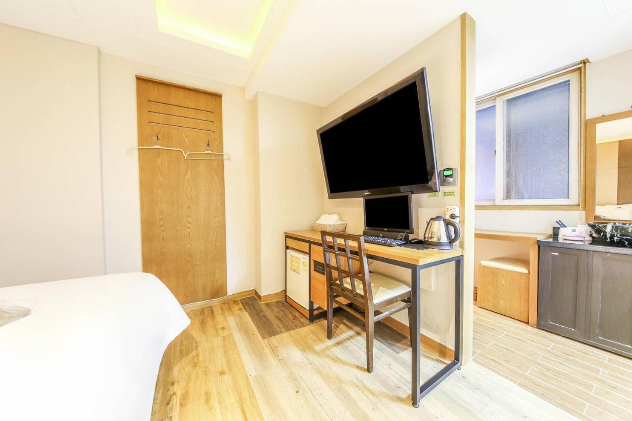 Argo Hotel Сеул Экстерьер фото